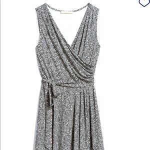 41 HAWTHORN
Peggy Knit Faux Wrap Dress/ Stitchfix